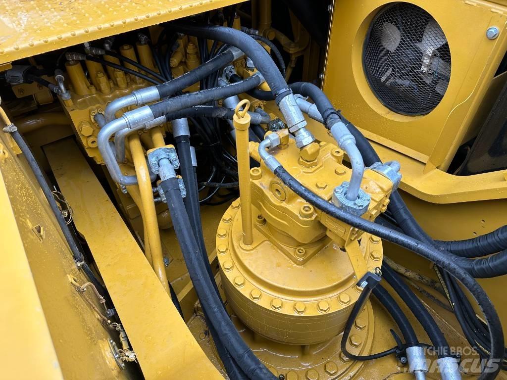 CAT 336 D2 Lánctalpas kotrók
