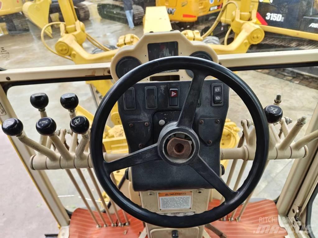 CAT 140 H Gréderek