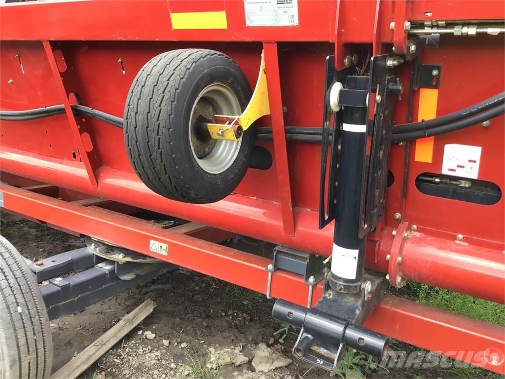 Case IH 3100 Kombájn adapterek