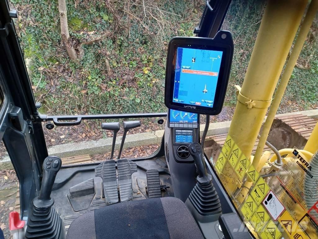 Komatsu PC 210 LC Lánctalpas kotrók