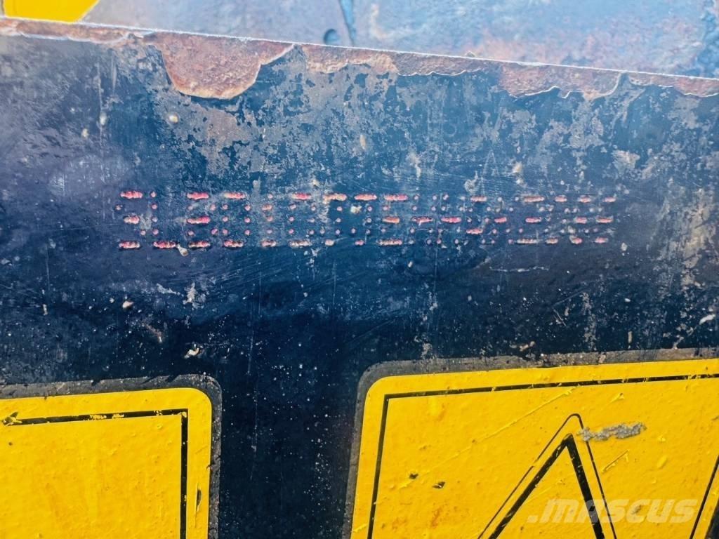 JCB 6T FT Mezei dömperek