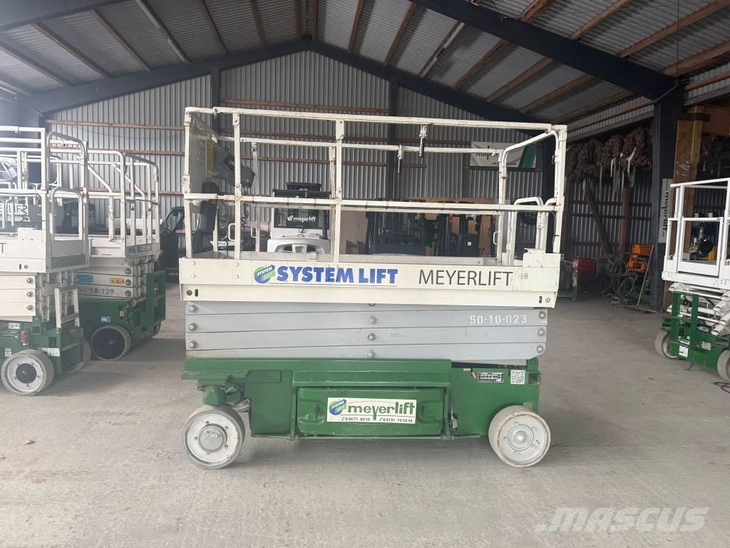 JLG 2646 ES Ollós emelők