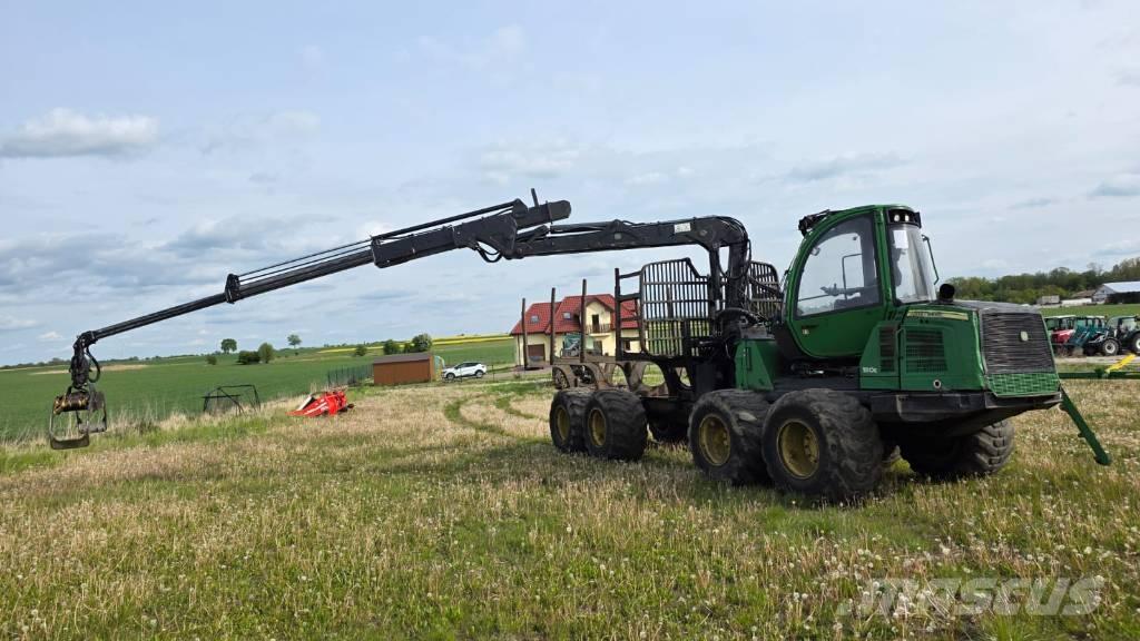 John Deere 1110 E Kihordók