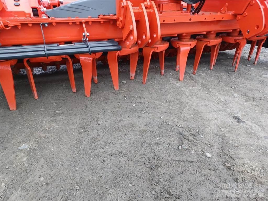 Kuhn HR 3020 Kardánhajtású ekék és Forgó-boronák
