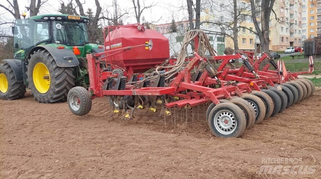 Horsch CO 6 Vetőgépek