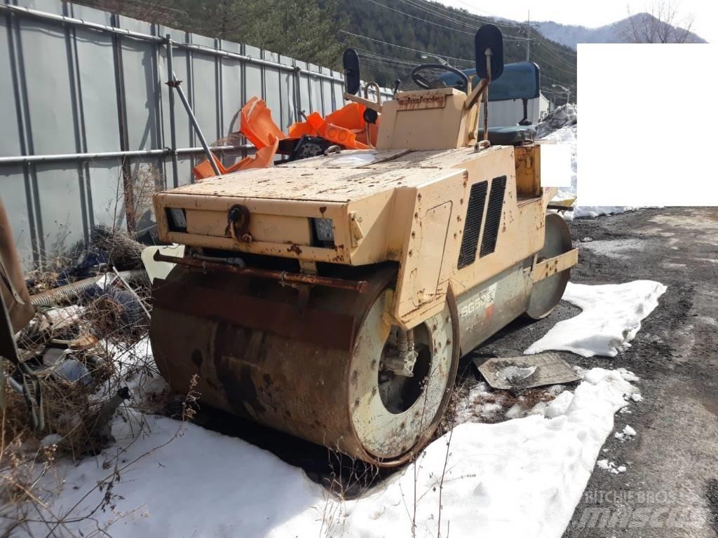 Sakai SG500 Egydobos hengerek