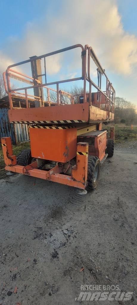 JLG 4394 RT Ollós emelők