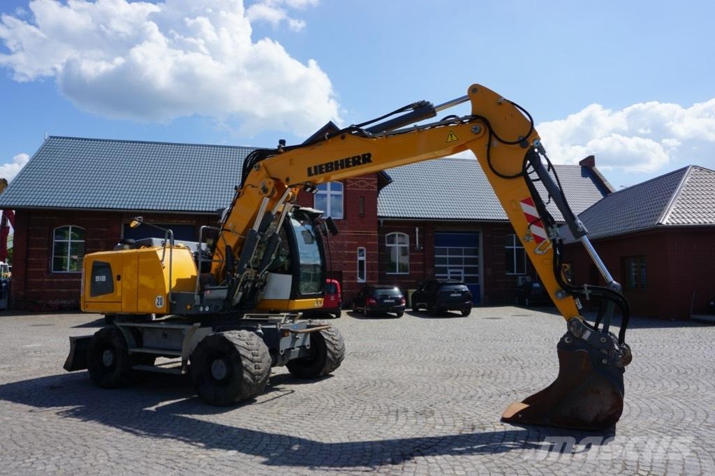 Liebherr A 918 Gumikerekes kotrók
