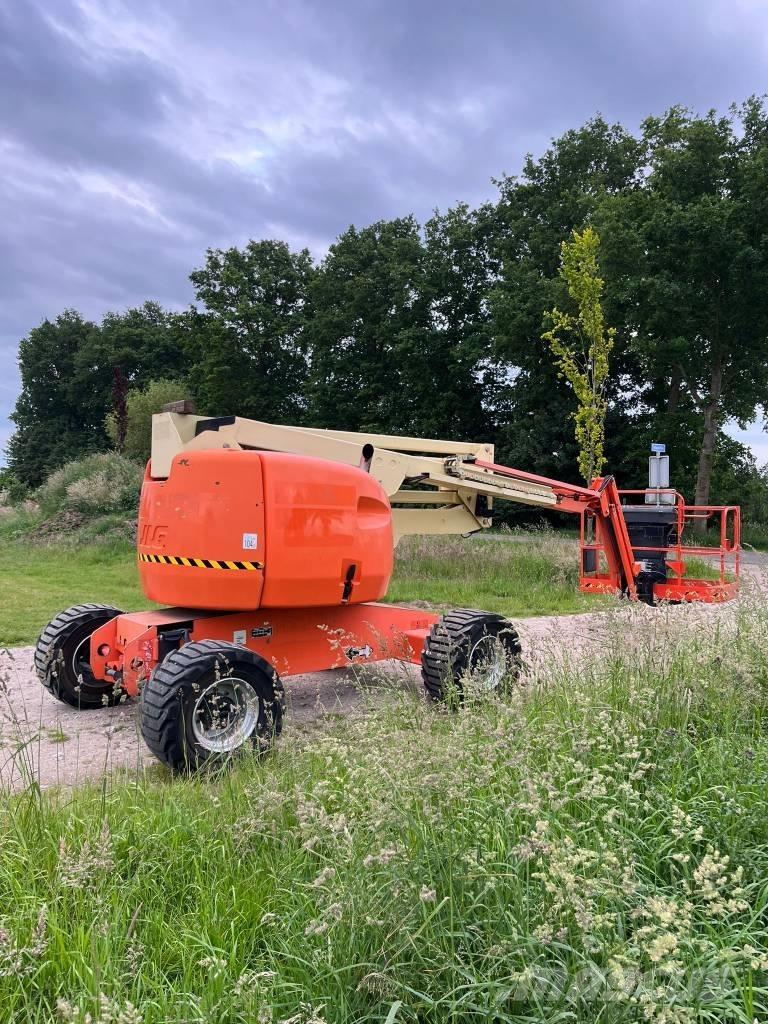 JLG 510 AJ Karos emelők