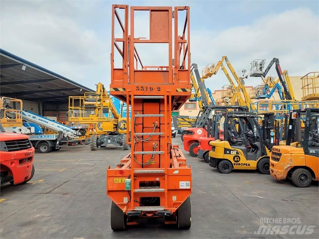 JLG 180 12 Ollós emelők