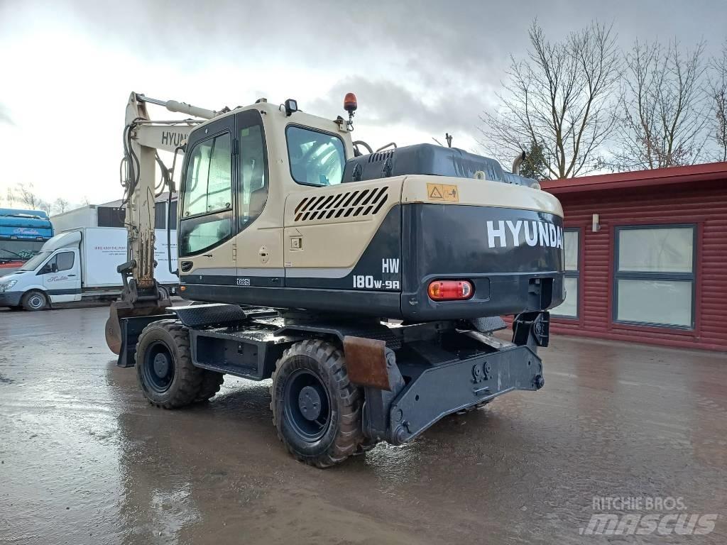 Hyundai HW 180 - 9A Gumikerekes kotrók