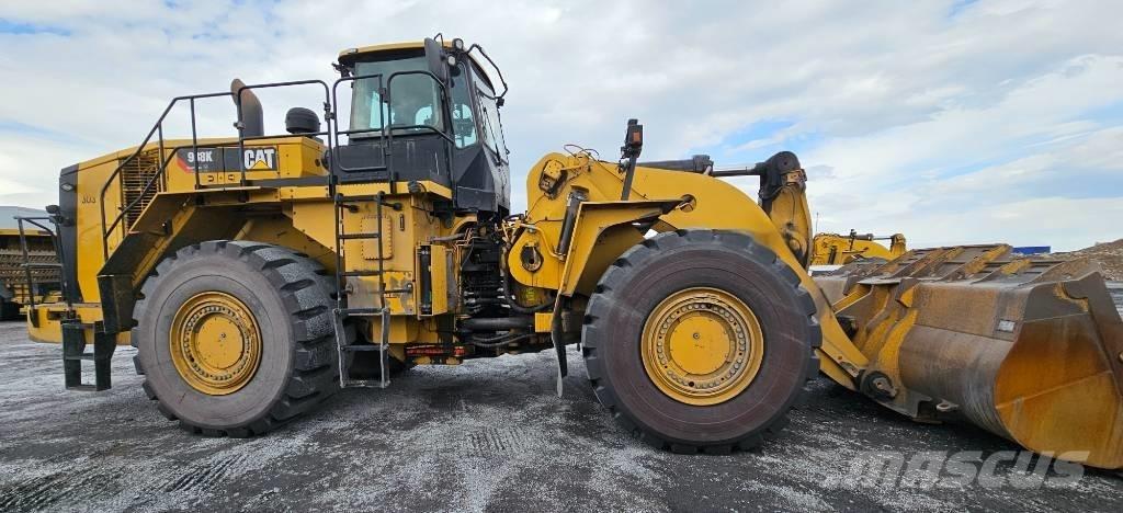 CAT 988 K Gumikerekes homlokrakodók