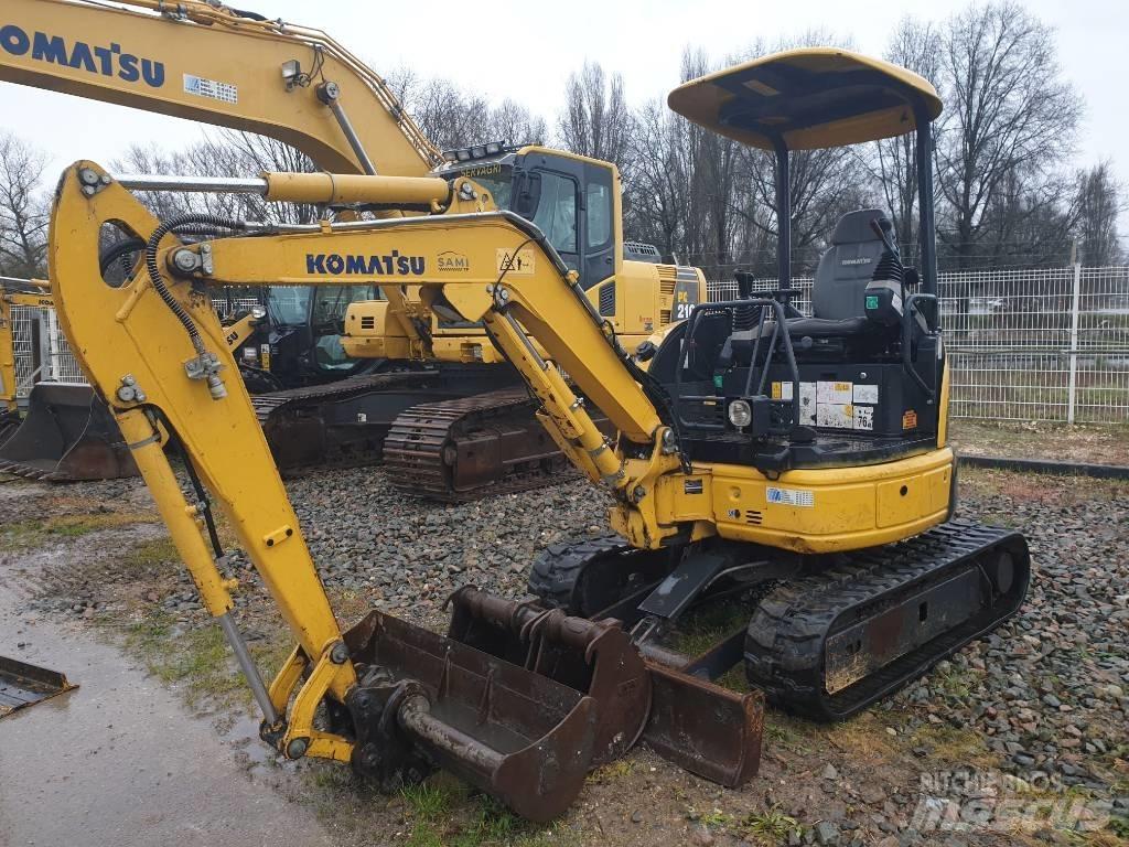 Komatsu PC26MR-3 Mini kotrók < 7t