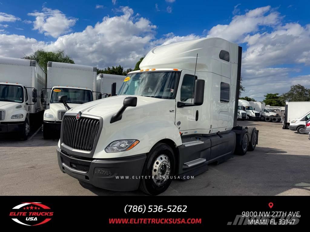 International LT Nyergesvontatók