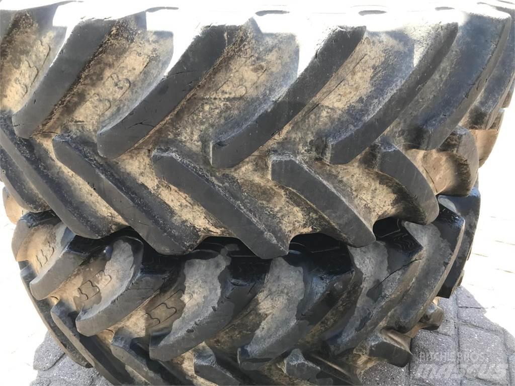 BKT 650/85R42 Gumiabroncsok, kerekek és felnik