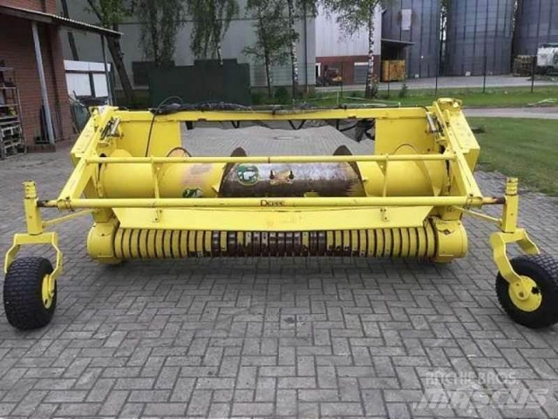 John Deere 630 B Kombájn tartozékok