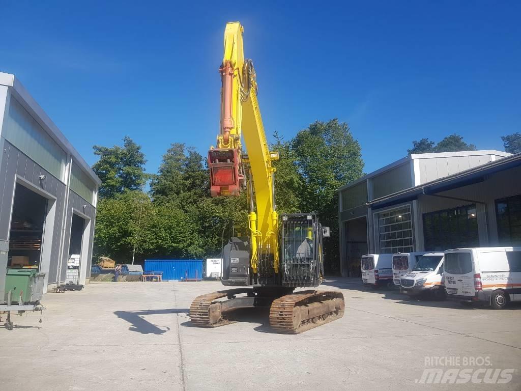 Hitachi ZX225USLC-5 Lánctalpas kotrók
