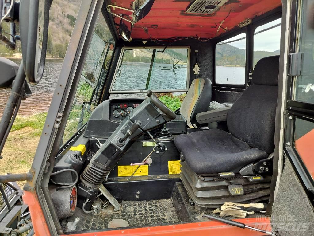  Pistonbully 150 Sípálya kezelő gépek