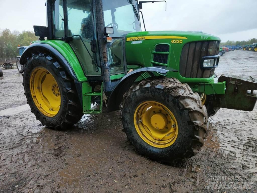 John Deere 6330 Traktorok