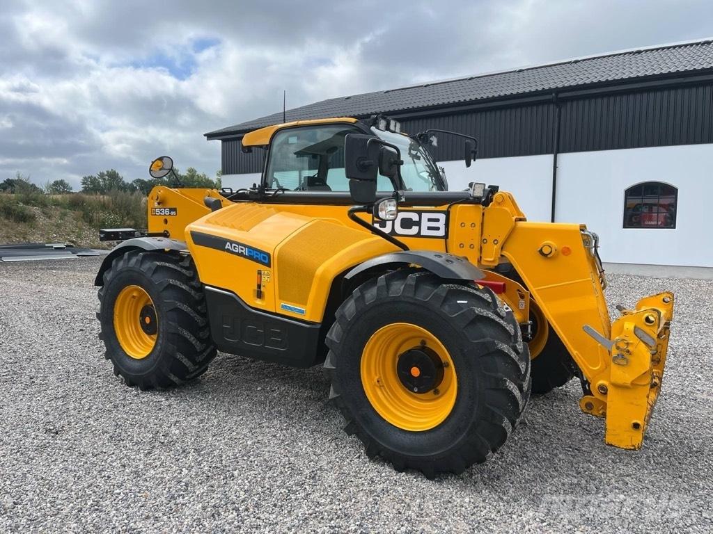JCB 536-95 Agri Pro Teleszkópos rakodók