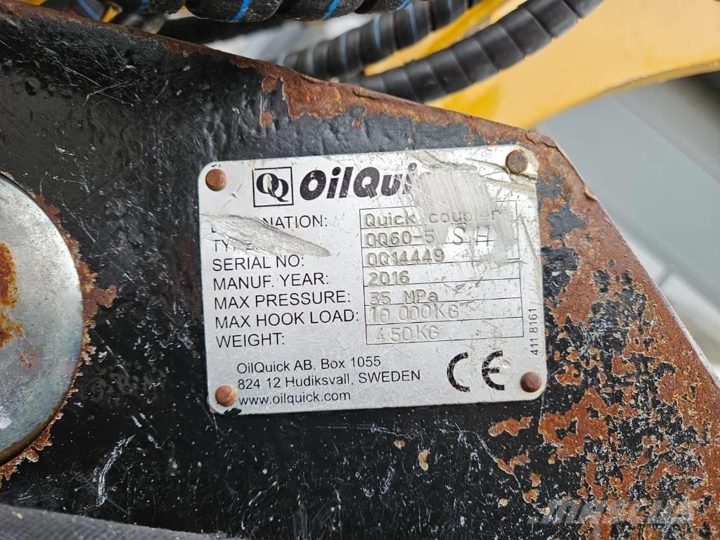 CAT M 314 Gumikerekes kotrók