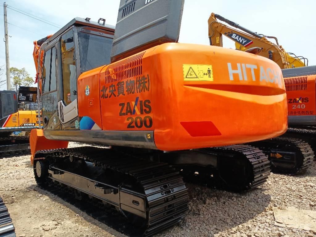 Hitachi ZX 200 Lánctalpas kotrók