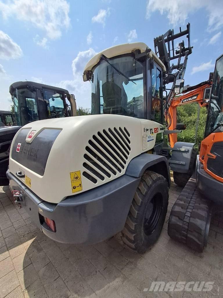 Terex TL 120 Gumikerekes homlokrakodók
