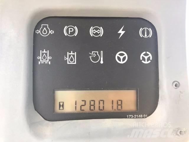 CAT 966 H Gumikerekes homlokrakodók