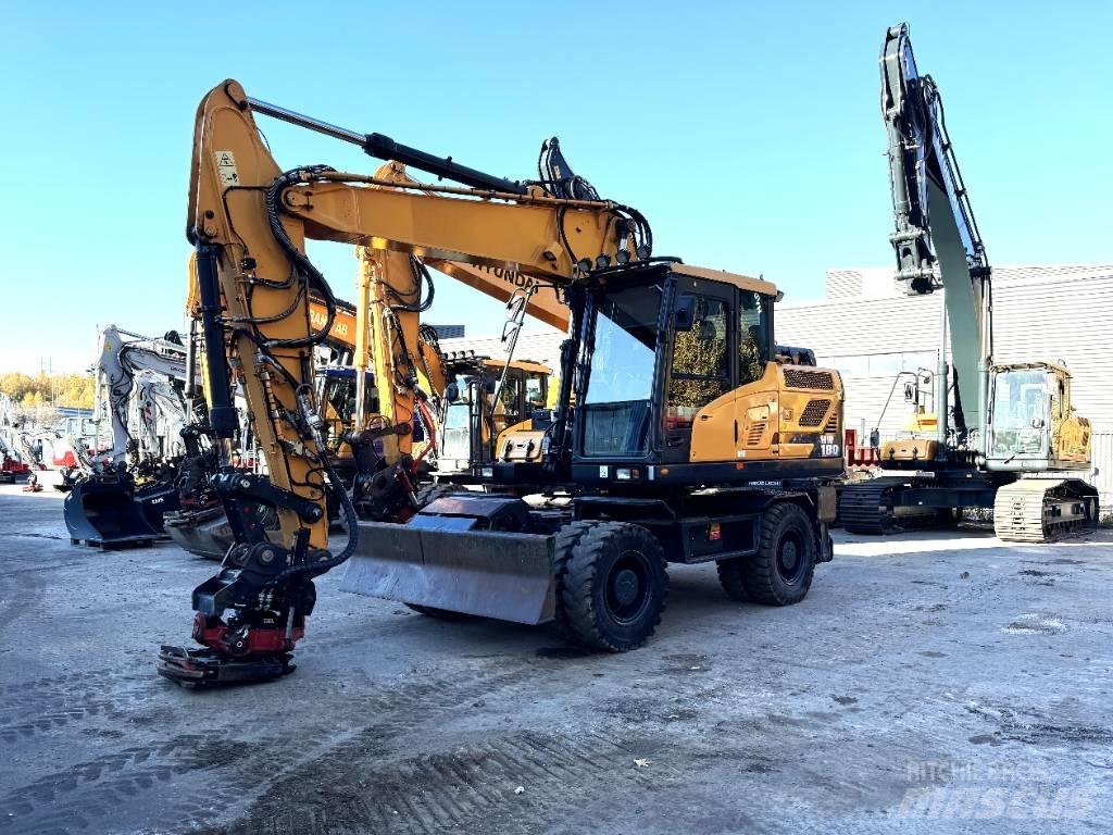 Hyundai HW180 Gumikerekes kotrók