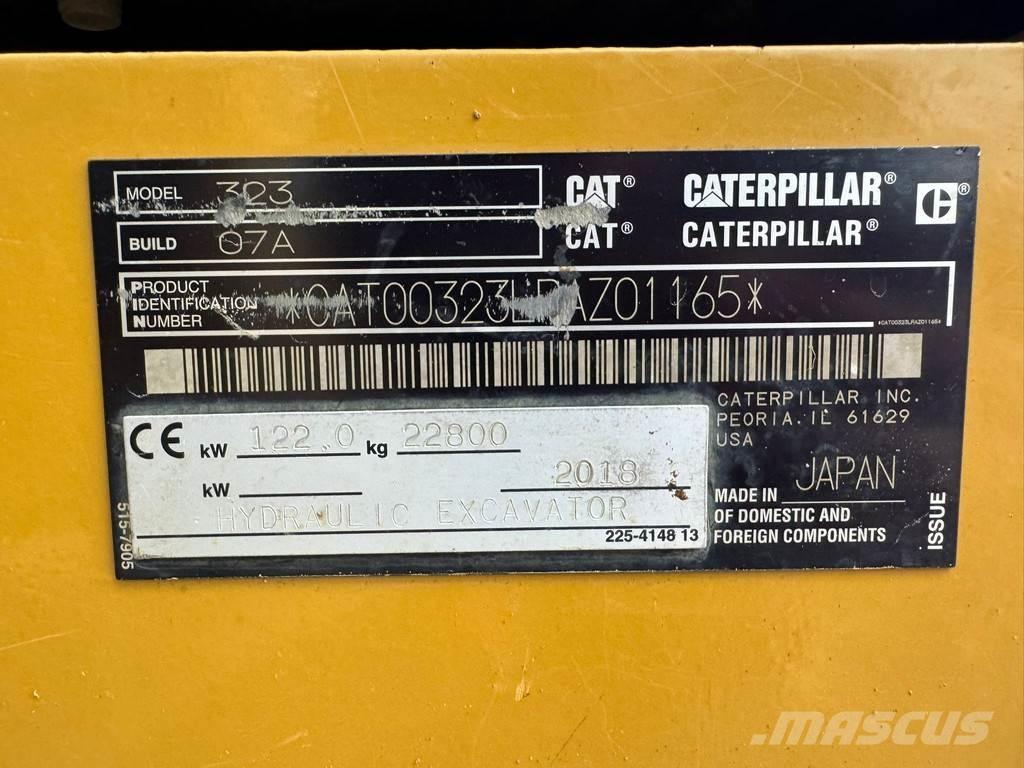 CAT 323 07A Lánctalpas kotrók