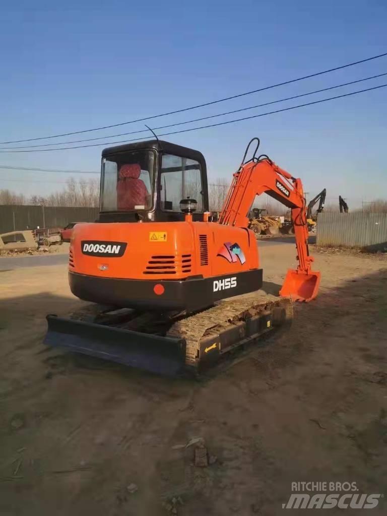 Doosan DH55 Lánctalpas kotrók