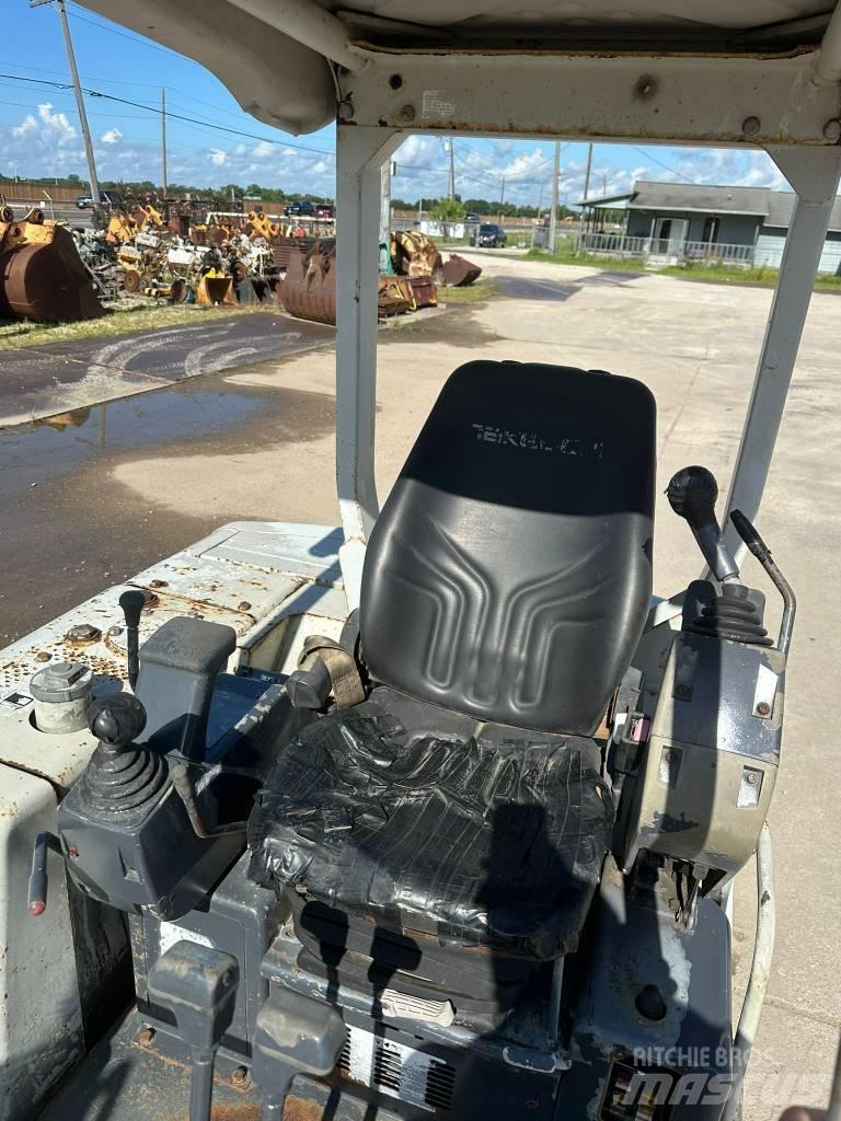 Takeuchi TB 135 Lánctalpas kotrók