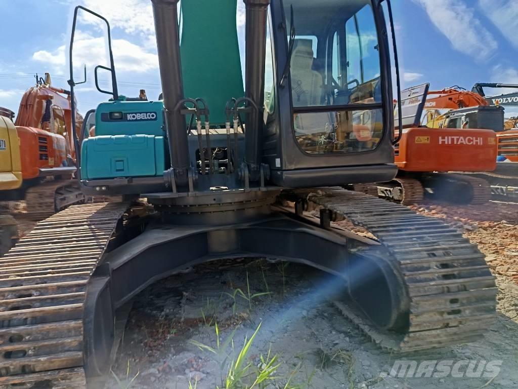 Kobelco SK 210 Lánctalpas kotrók