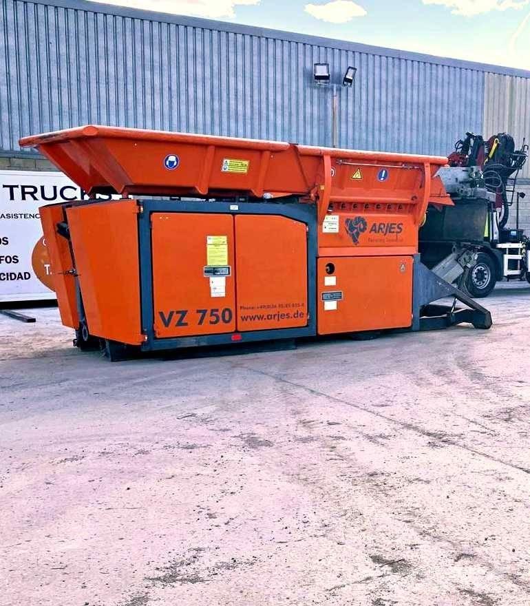 Arjes VZ 750 D Erdészeti bozótirtó