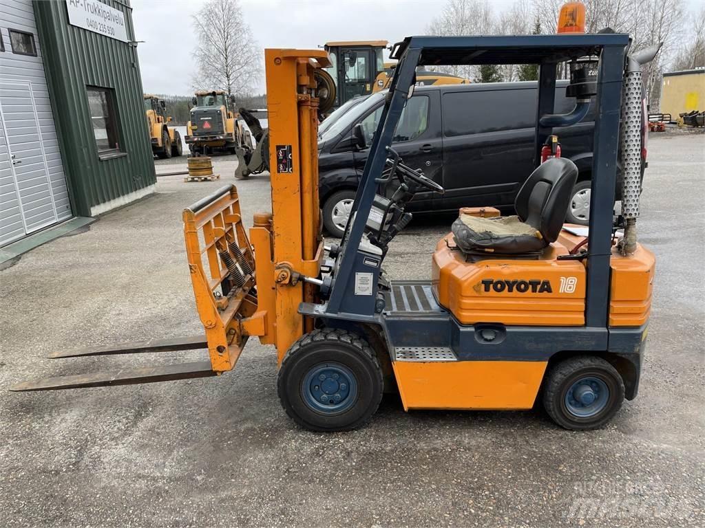 Toyota 02-5FD18 Dízel targoncák
