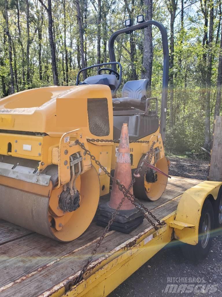 Volvo DD25B Ikerdobos hengerek