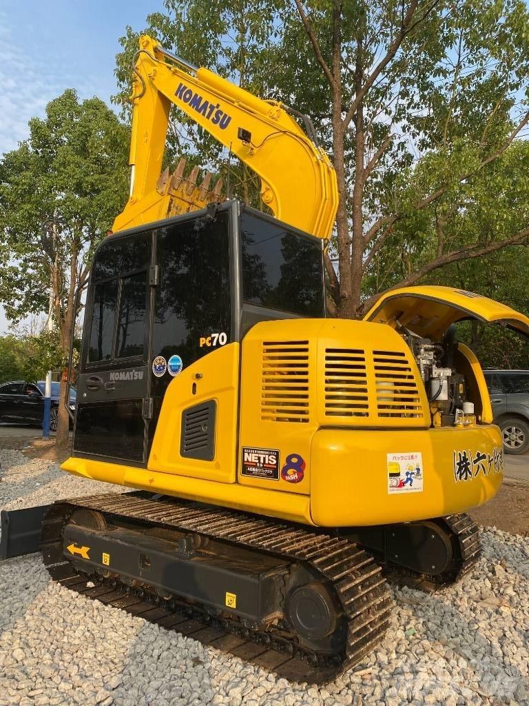 Komatsu 70-8 Lánctalpas kotrók