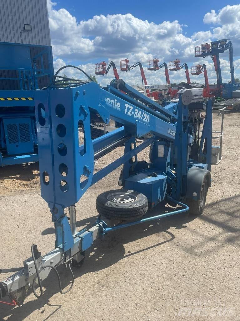 Genie TZ-34/20 Pótkocsira szerelt emelők és állványok