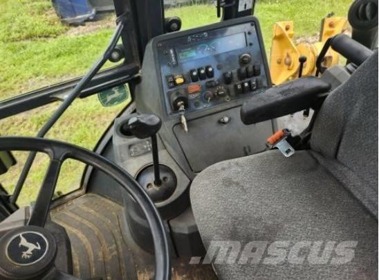 DEERE 310L EP Kotrórakodók
