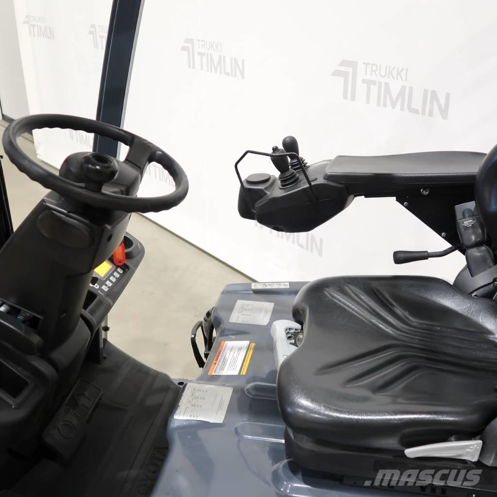 Toyota 8FBM20T Elektromos targoncák