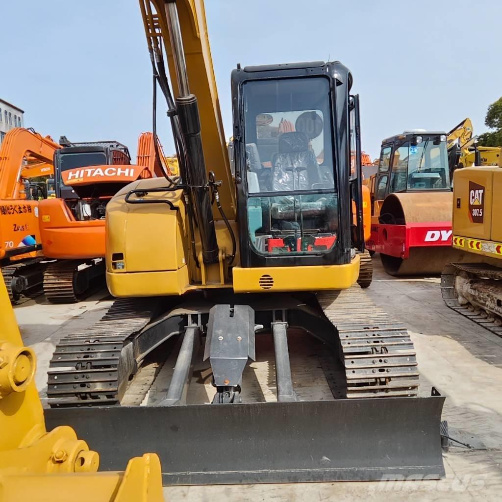 CAT 308 D Közepes (midi) kotrók 7 t - 12 t