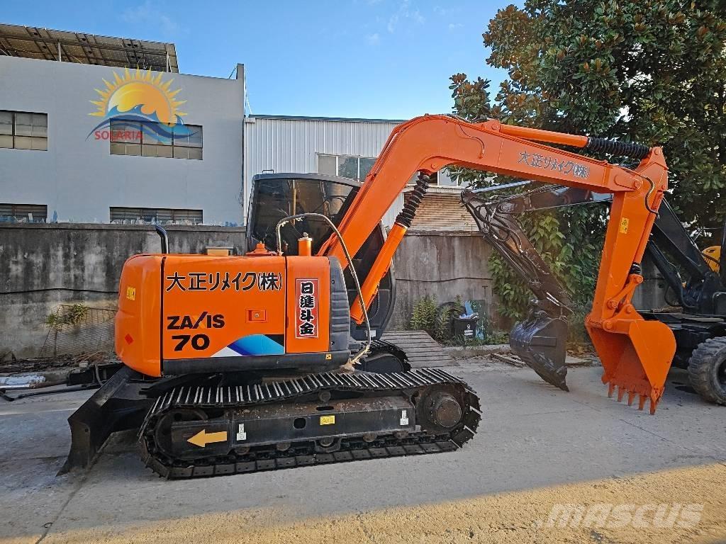Hitachi ZX 70 Közepes (midi) kotrók 7 t - 12 t