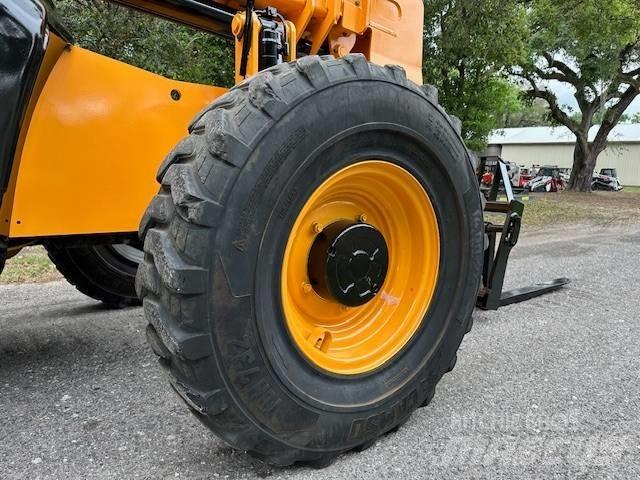 JCB 507-42 Teleszkópos rakodók