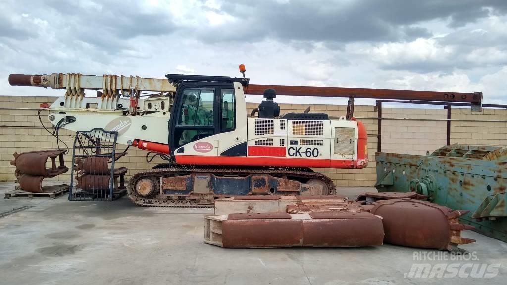 CAT 330C Lánctalpas kotrók