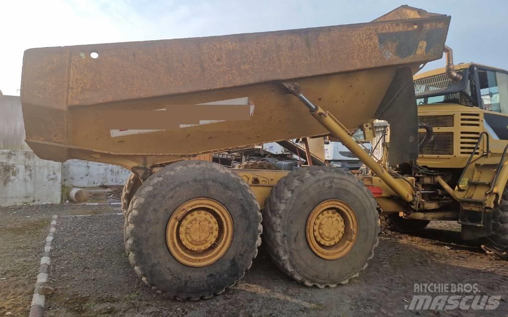 CAT 730 Csuklósdömperek
