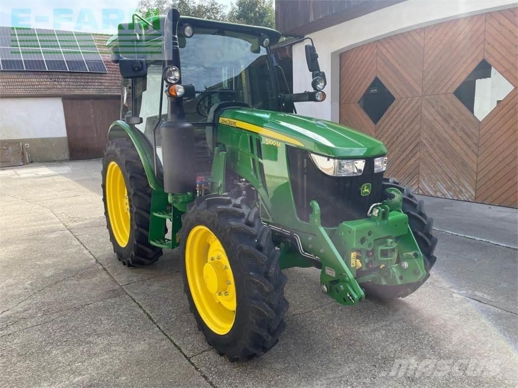 John Deere 5100M Traktorok