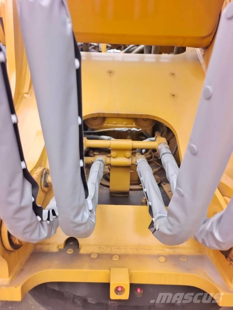 CAT 323 GC Lánctalpas kotrók