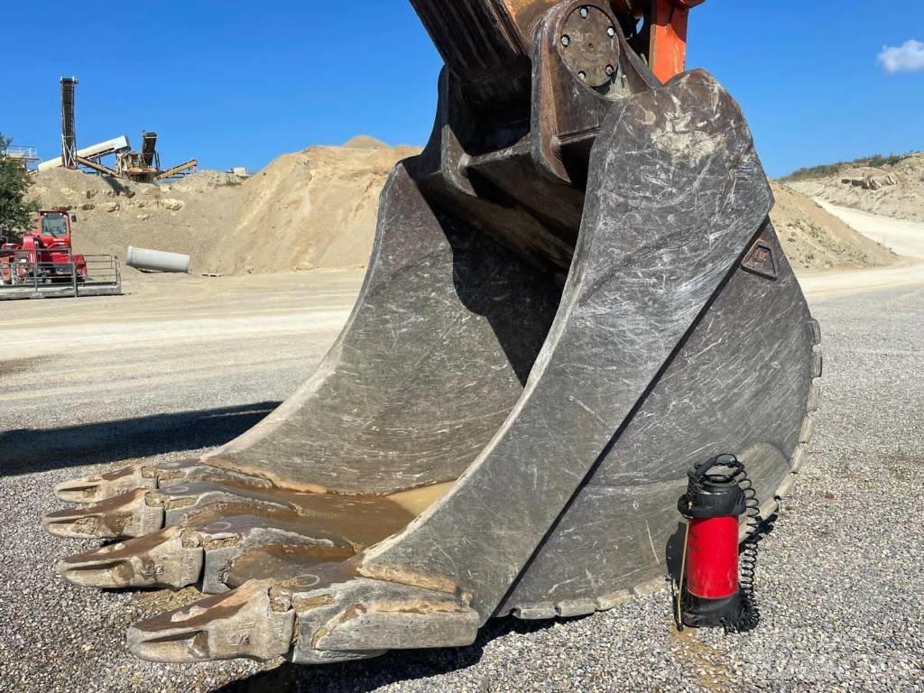 Hitachi EX 1200-6 Lánctalpas kotrók