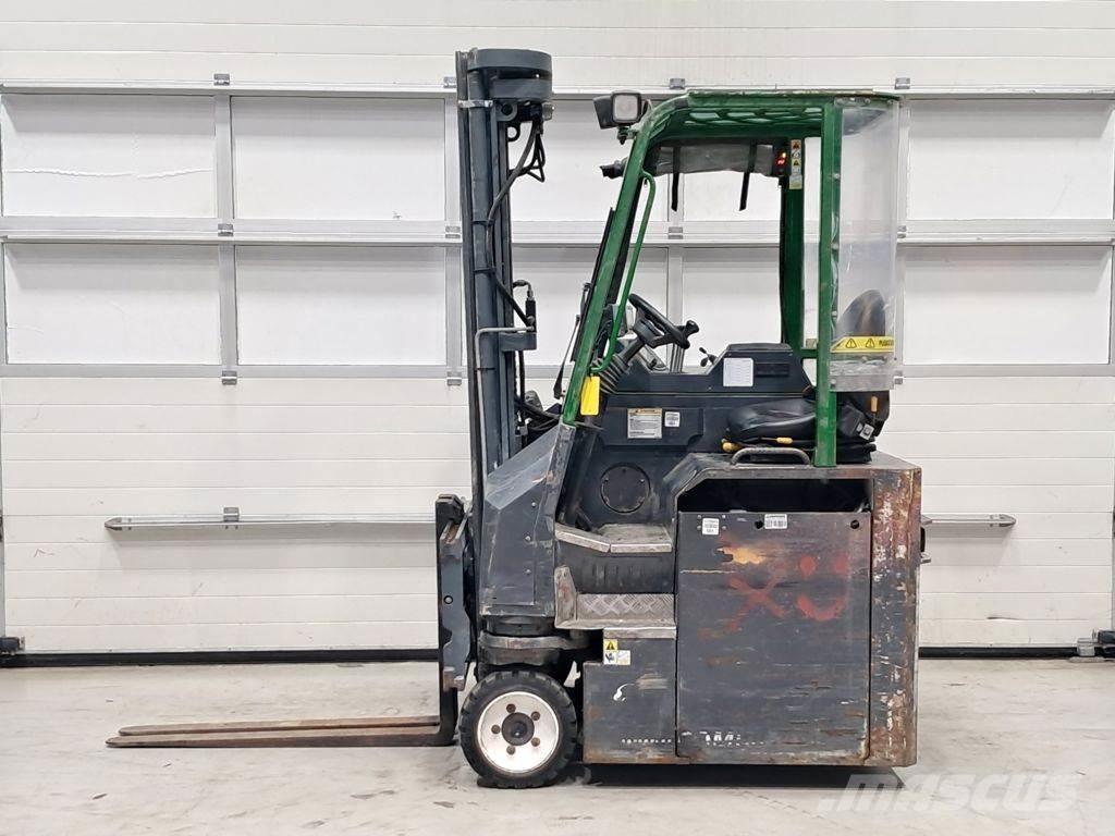 Combilift C3000CBE Oldalvillás targonca