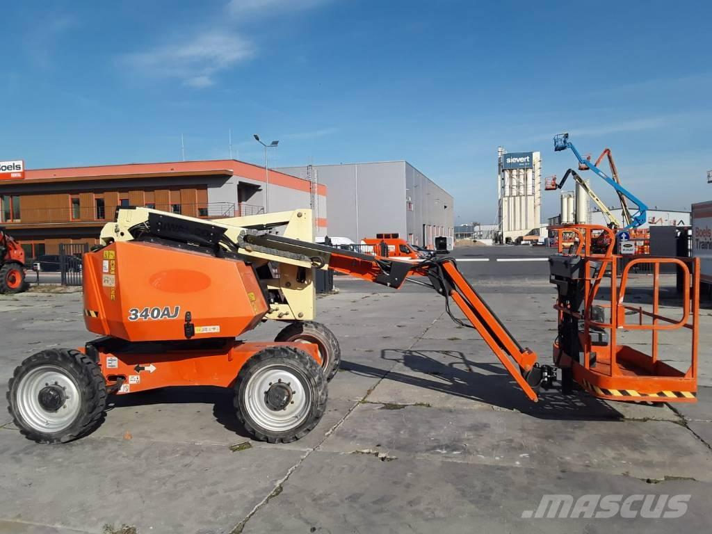 JLG 340AJ Karos emelők